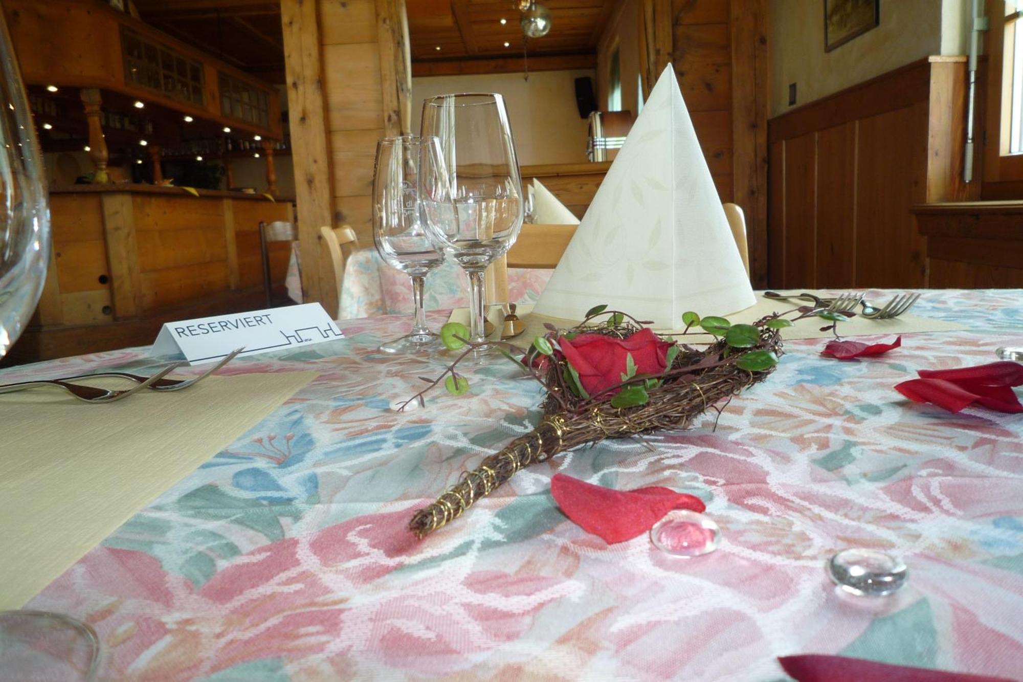 Hotel Restaurant Jura Kerzers Bagian luar foto