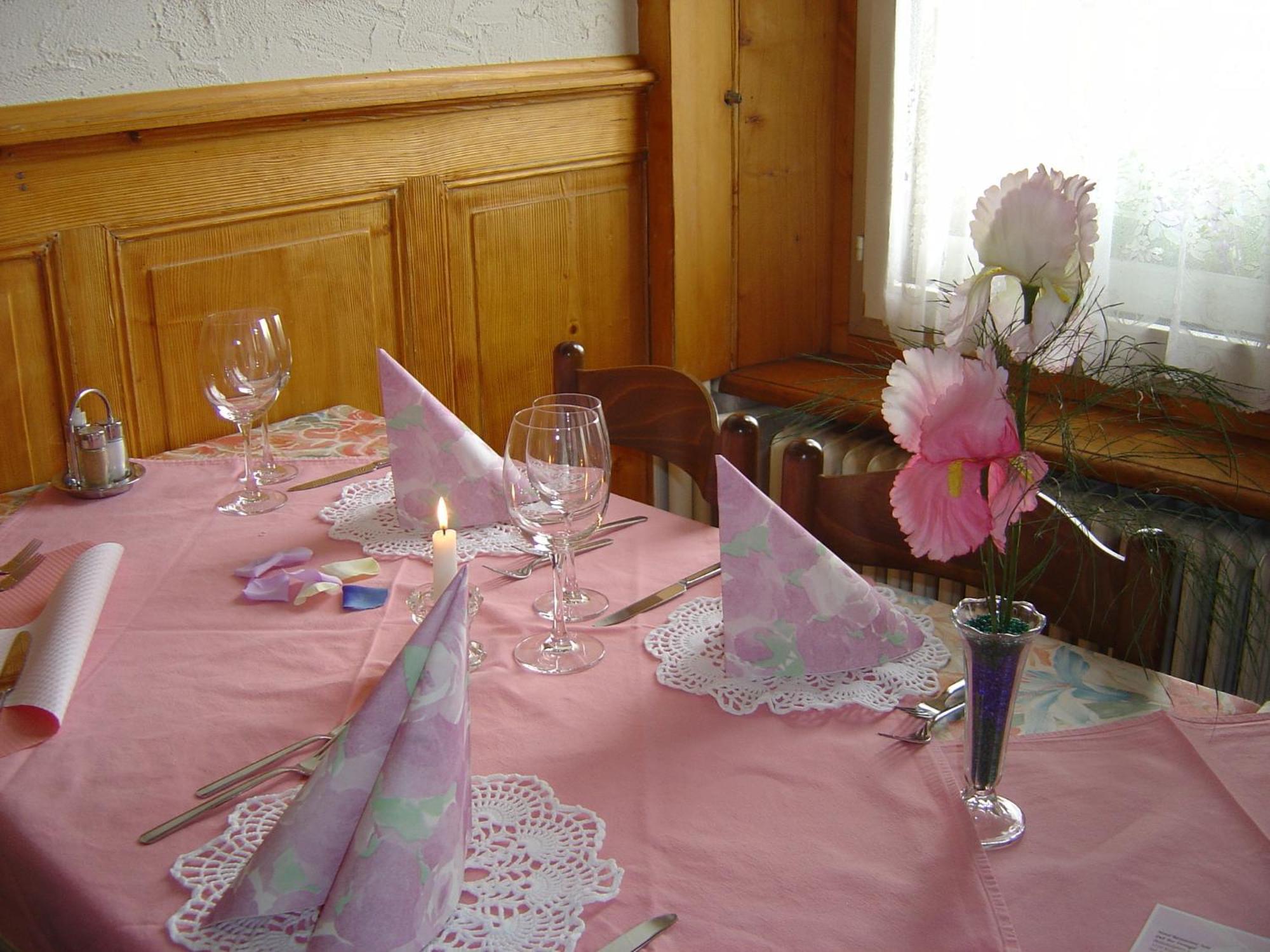 Hotel Restaurant Jura Kerzers Bagian luar foto