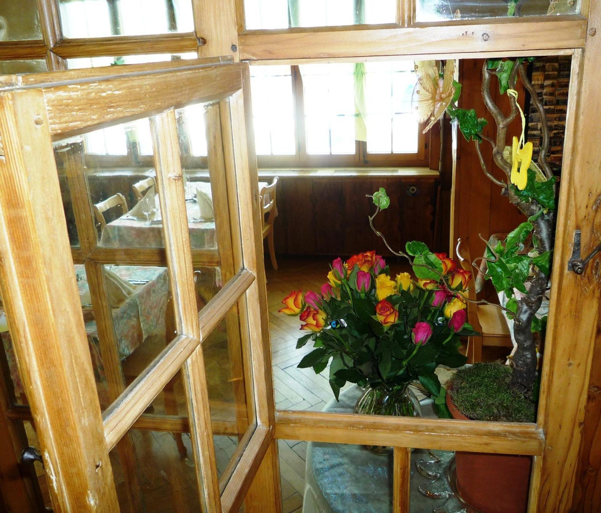 Hotel Restaurant Jura Kerzers Bagian luar foto