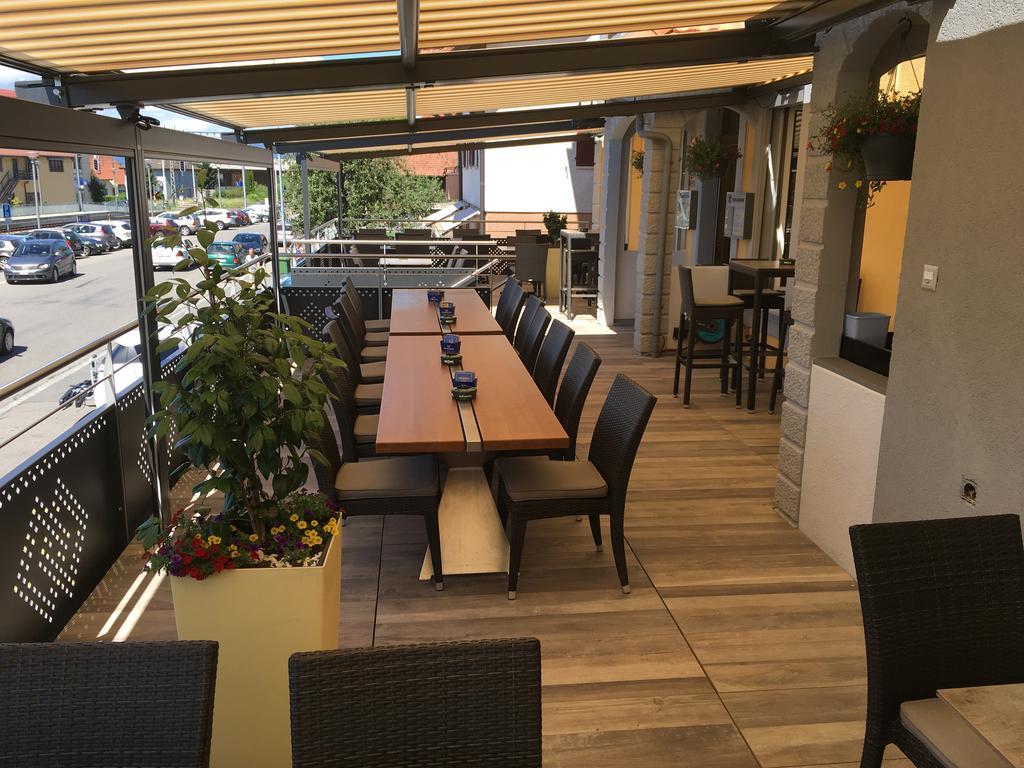 Hotel Restaurant Jura Kerzers Bagian luar foto